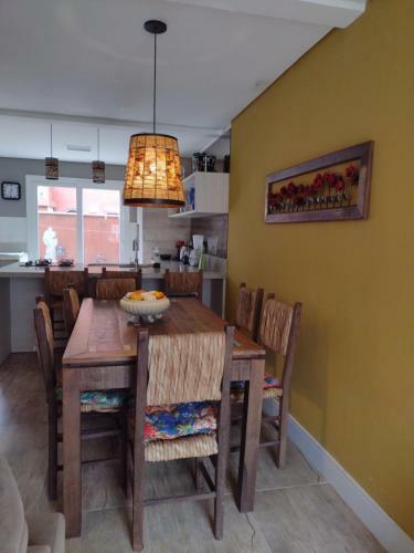 Condom�nio Las Olas. Casa � Beira Mar Em Imb�.