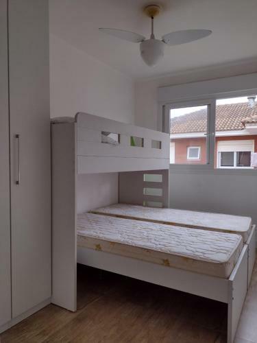 Condom�nio Las Olas. Casa � Beira Mar Em Imb�.