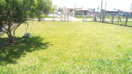 Casa Grande Com Amplo Terreno Em Imb�