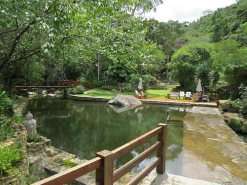 Espetacular Casa De Campo Com Piscina Natural