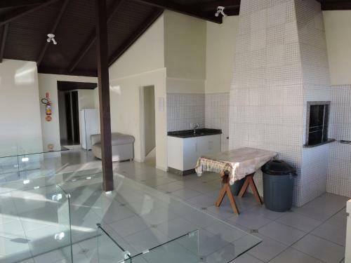 Apartamento Apto 2 Quartos No Centro De Bombinhas, 130 Metros Praia