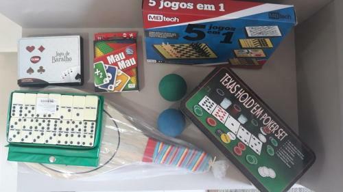 Apartamento Apto Em Bombinhas 300m Do Mar