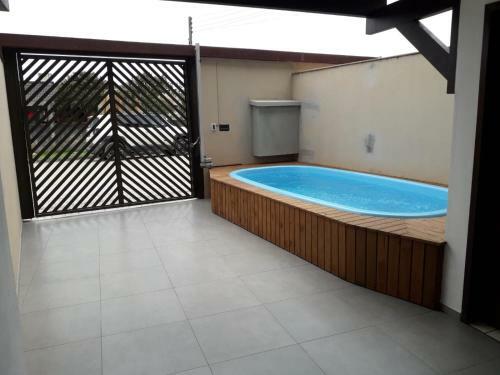 Lindo Sobrado A 250mts Da Praia Mariscal Piscina 249-3