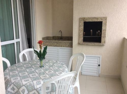 Apartamento Excelente Apto C/vista Ao Mar