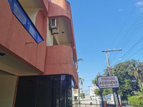 Apartamento Terual Residens