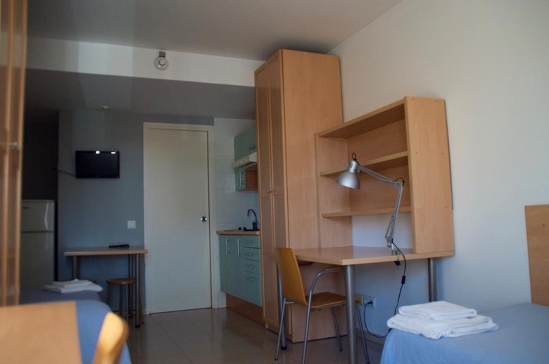 Albergue Apartaments Tur�stics Residencia Vila Nova