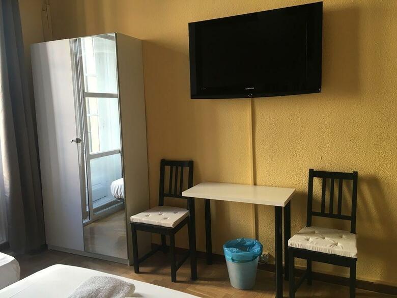 Hostal R�as Bajas