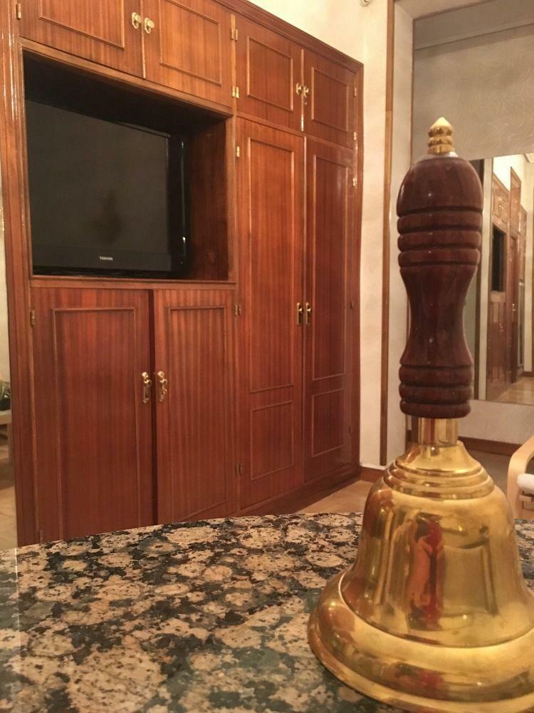 Hostal R�as Bajas