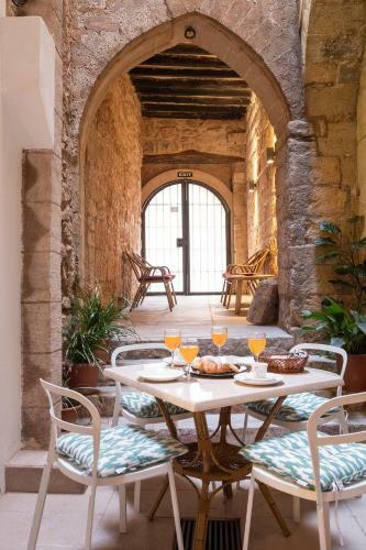 Apartamento Hotel Ram�n Llull