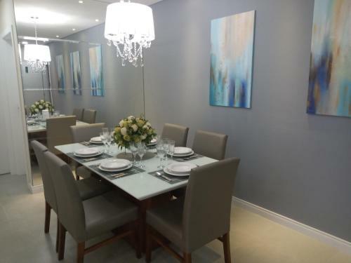 Apartamento Mariscal 02 Dormit�rios, 80m Do Mar, Com Piscina