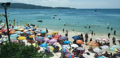 Apartamento Frente Mar Com 02 Su�tes