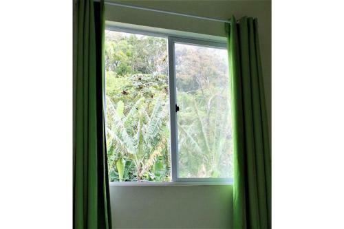 Apartamento Inteiro 3 Quartos No Condom�nio Solar Das Bromelias