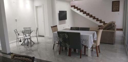 Casa Com Piscina E Hidromassagem Montoski