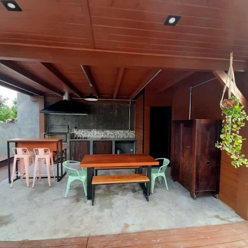 Apartamento Man� Mariscal Hospedagem