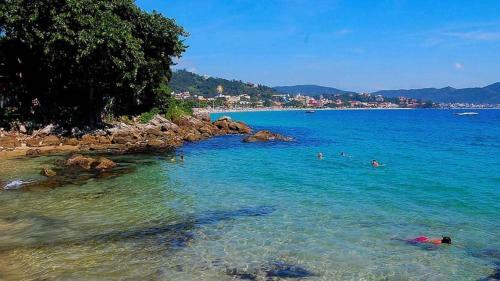 Apartamento Em Bombinhas Perto Da Praia!