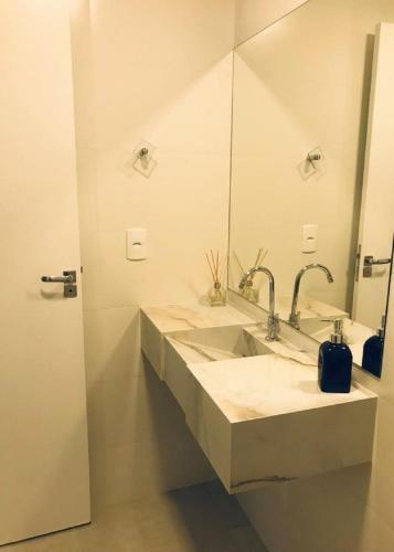Apartamento Em Bombinhas Perto Da Praia!
