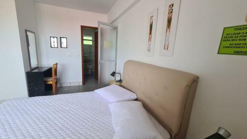 Apartamento Bombinhas Apto 02 Dormit�rios 60m Da Praia Com Vista
