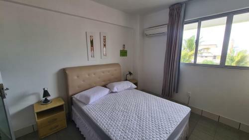 Apartamento Bombinhas Apto 02 Dormit�rios 60m Da Praia Com Vista