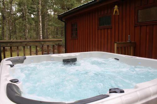 Lagganlia Lodges And Camping Pods