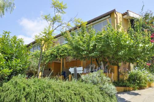 Hotel Villaggio La Perla