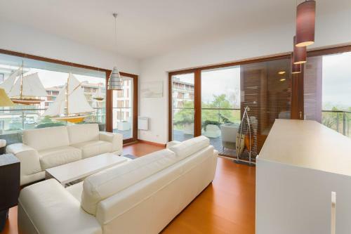Apartamento Rent Like Home - Baltic Pla?a 7.2.6