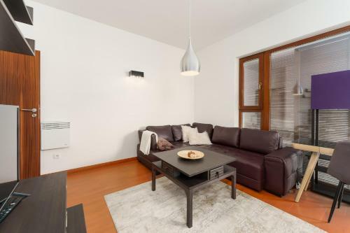 Apartamento Rent Like Home - Baltic Pla?a 7.2.6