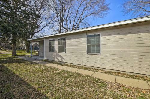 Charming Manhattan Duplex Unit Less Than 2 Mi To Ksu!
