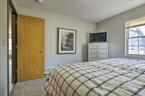 Charming Manhattan Duplex Unit Less Than 2 Mi To Ksu!