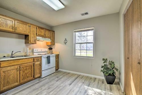 Charming Manhattan Duplex Unit Less Than 2 Mi To Ksu!