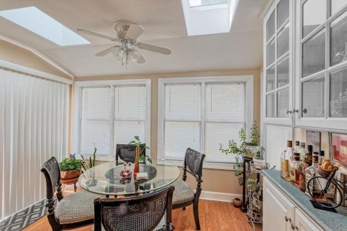 Highlands Bungalow - Close To All