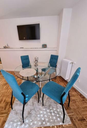Apartamento Albany Mariano Dominguez Berrueta