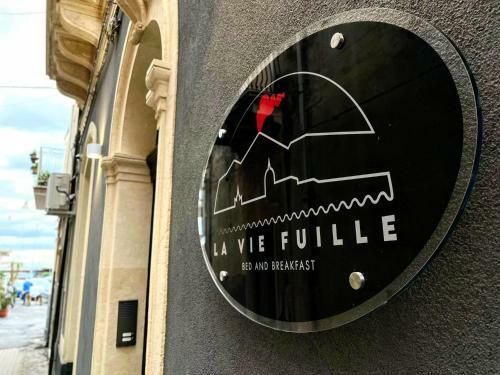 La Vie Fuille Bed And Breakfast