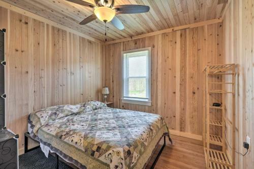 Cozy Lesterville Home Near Parks And Forests!