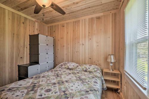 Cozy Lesterville Home Near Parks And Forests!