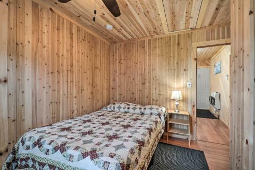 Cozy Lesterville Home Near Parks And Forests!