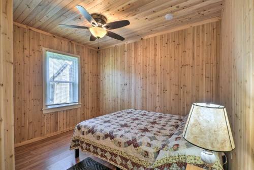 Cozy Lesterville Home Near Parks And Forests!