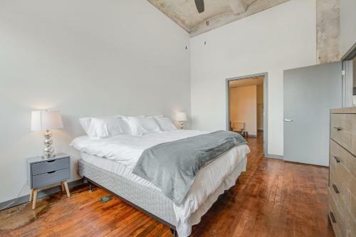 Apartamento 2br 2ba Spacious Historic Loft With Gym By Envitae