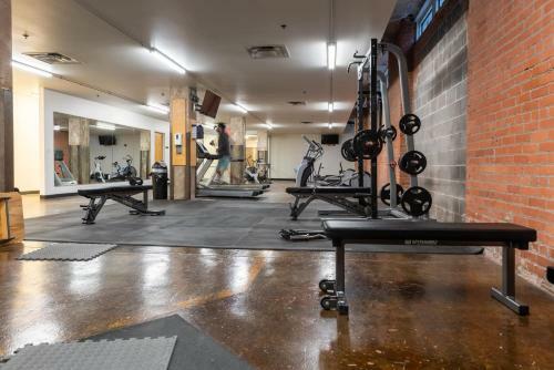 Apartamento 2br 2ba Spacious Historic Loft With Gym By Envitae