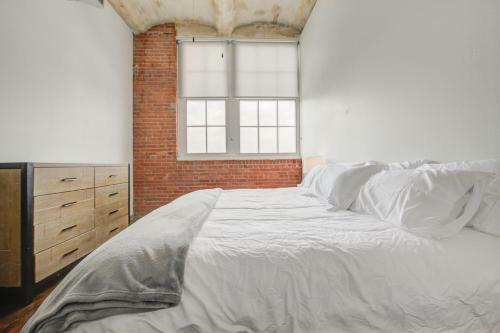 Apartamento 2br 2ba Spacious Historic Loft With Gym By Envitae