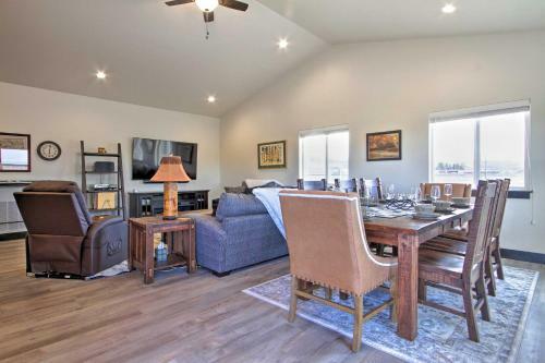 Tranquil Silverwood Estates Less Than 1 Mi To River!