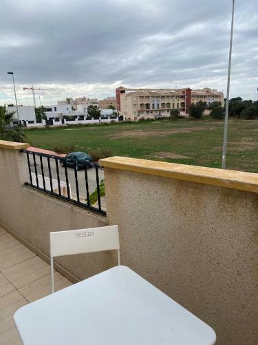 Casa Con Piscina Cerca De La Playa (10min)
