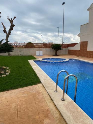 Casa Con Piscina Cerca De La Playa (10min)