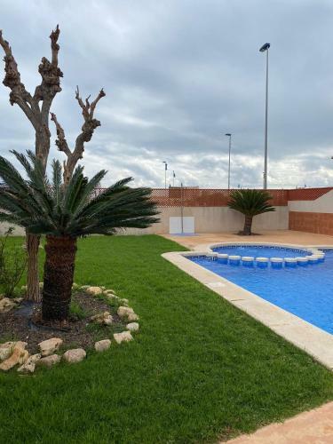 Casa Con Piscina Cerca De La Playa (10min)