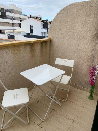Casa Con Piscina Cerca De La Playa (10min)