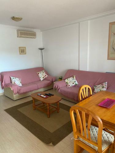 Casa Con Piscina Cerca De La Playa (10min)