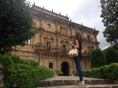 Bed & Breakfast Posada De Villacarriedo