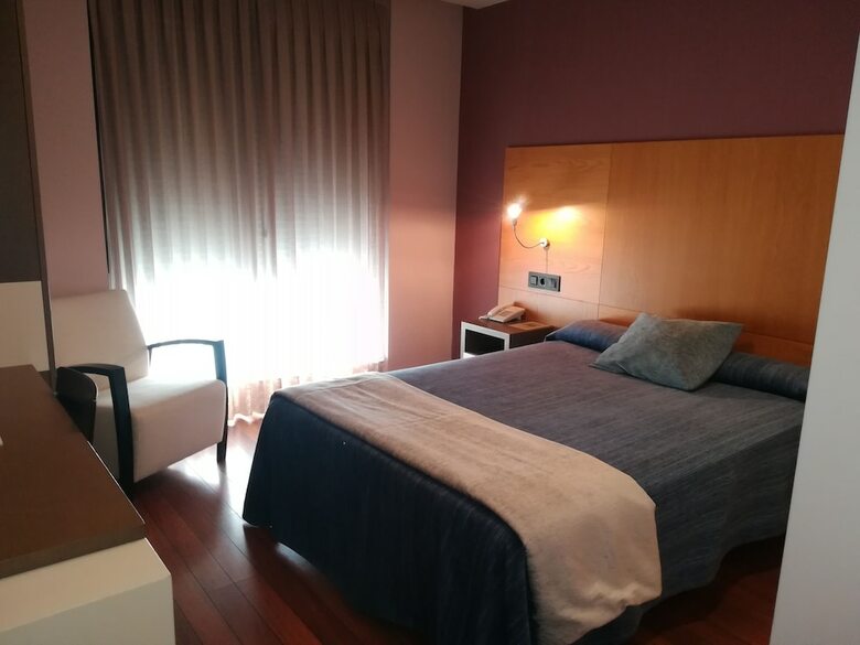 Isla Nova Hotel