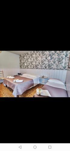 Bed & Breakfast Alesi Del Castello