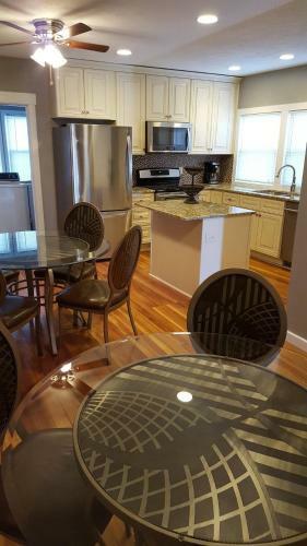 Bed & Breakfast Grayhouse Inn