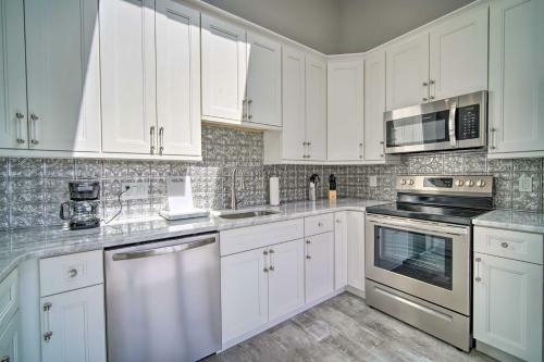 Apartamento Condo With Bay Views About 5 Mi To Atlantic City!
